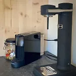 Wasserfall アパート *