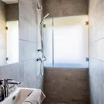 Wasserfall アパート メラウ