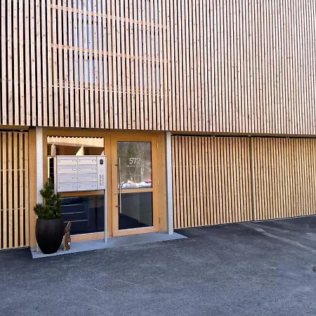 Wasserfall アパート メラウ