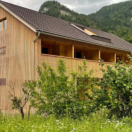 アパート Wasserfall メラウ